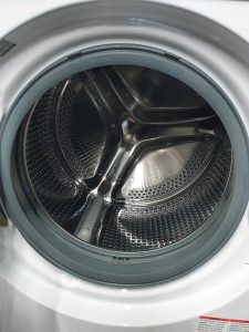 Set Blomberg Appartment Size Washer WM77110NBL01 And Dryer DV1754242424 Repair Service